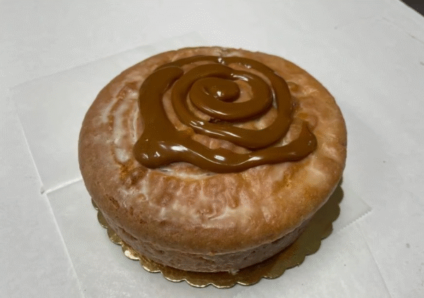 Caramelicious Dream Cake